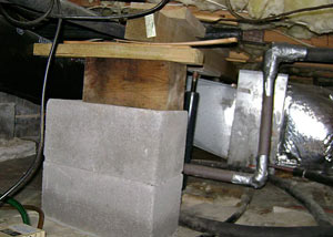 a poorly designed crawl space support system installed in a Sanford home